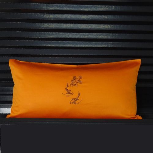 Kissenhülle mandarin mit Koi Stickerei